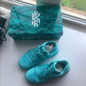 Nike Tiffany Blue Kyries